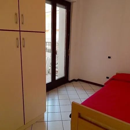 M174 - Marcelli, Trilocale Con Portico E Terrazzo